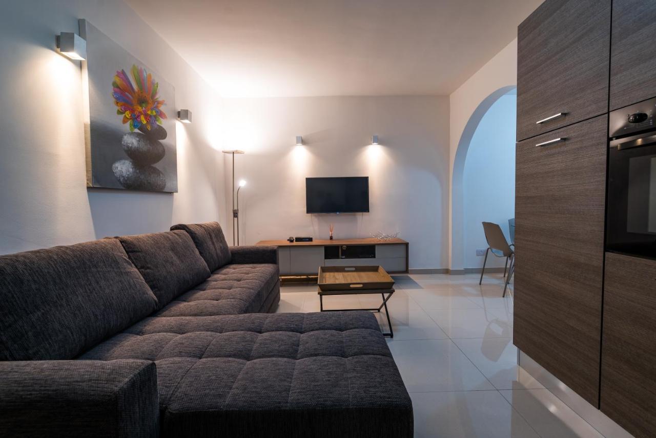 Sh6A- Qawra Prime Location 2 Bedroom Apartment San Pawl il-Baħar Zewnętrze zdjęcie