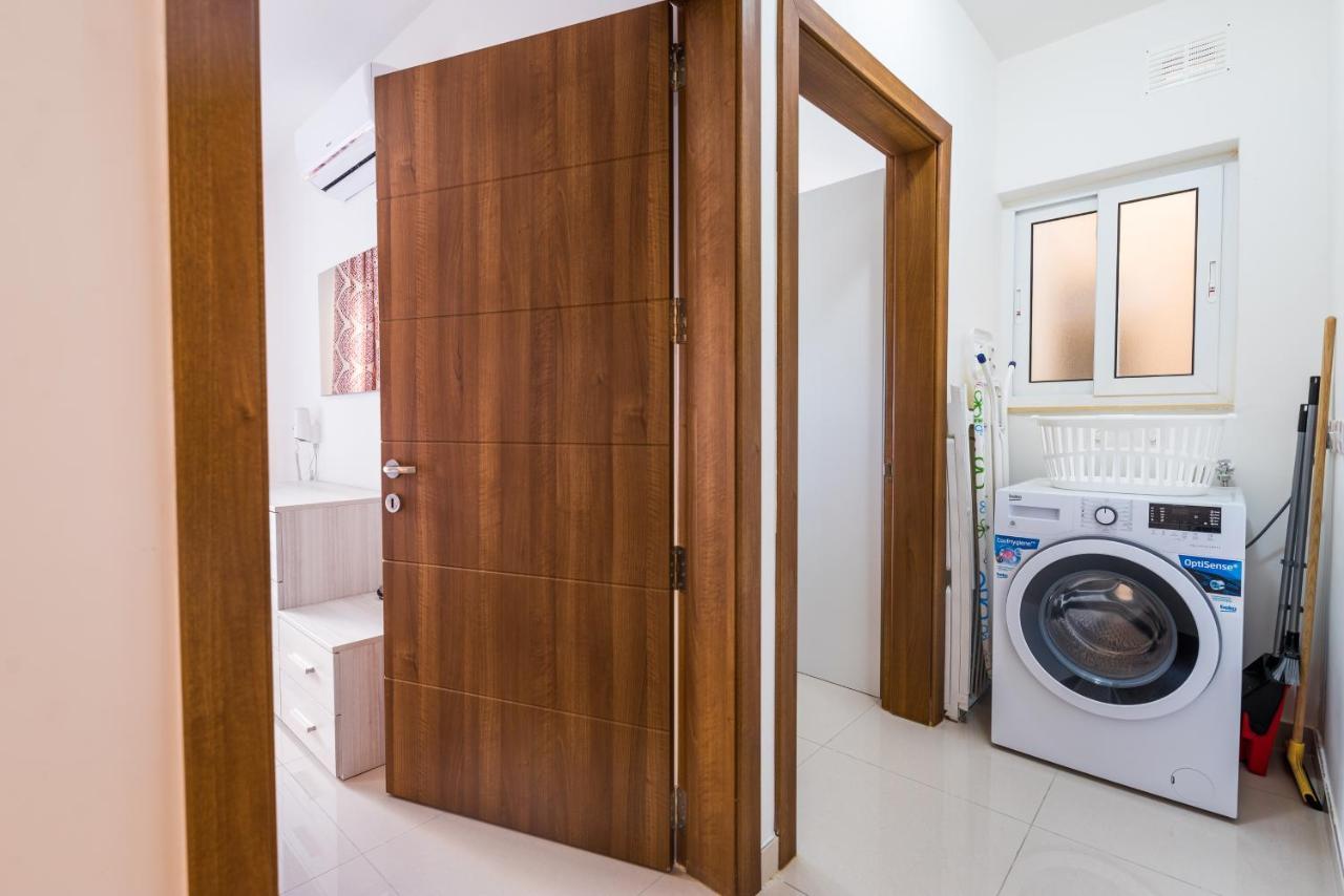 Sh6A- Qawra Prime Location 2 Bedroom Apartment San Pawl il-Baħar Zewnętrze zdjęcie